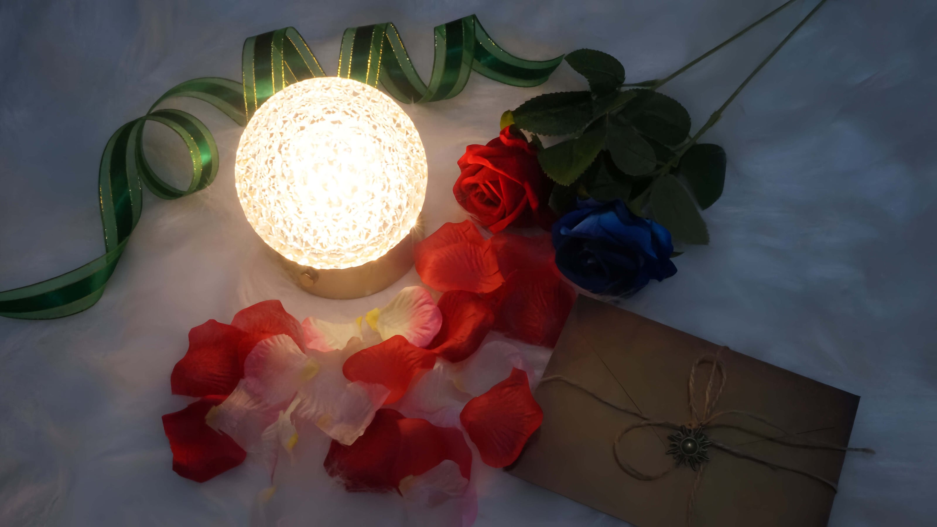Cordless Rechargeable Lamp, Shining Star-Amingulry, decorate with rose and letter, as a great gift.